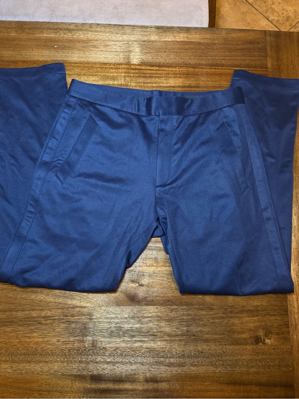 rag & bone women Dark Navy Dress Pants cotton blend. Ankle zippers and pockets
